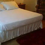 Lake View Apartment